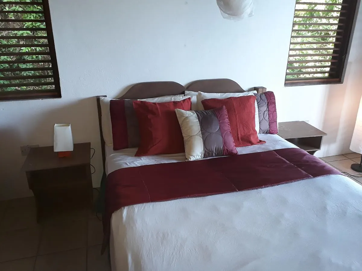 Rainbow Heights Villa Soufrière